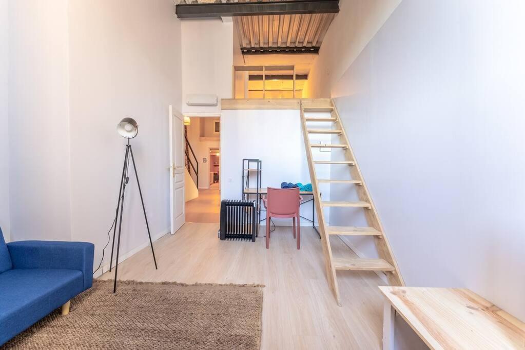 Loft De 150m2 Avec Terrasse Marseille