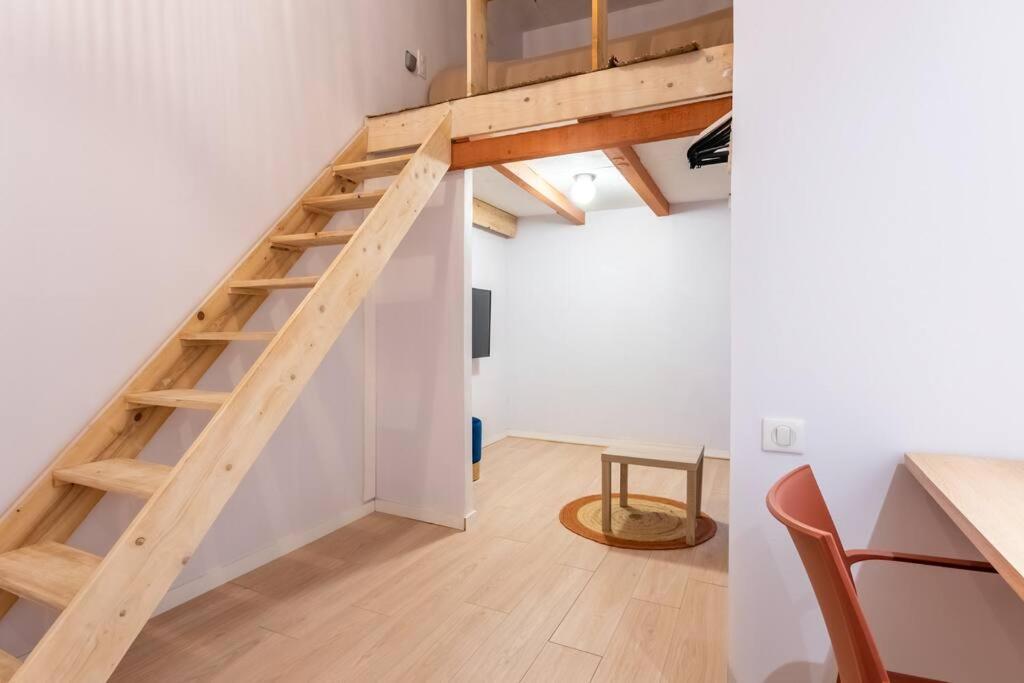 Apartment Loft De 150m2 Avec Terrasse Marseille