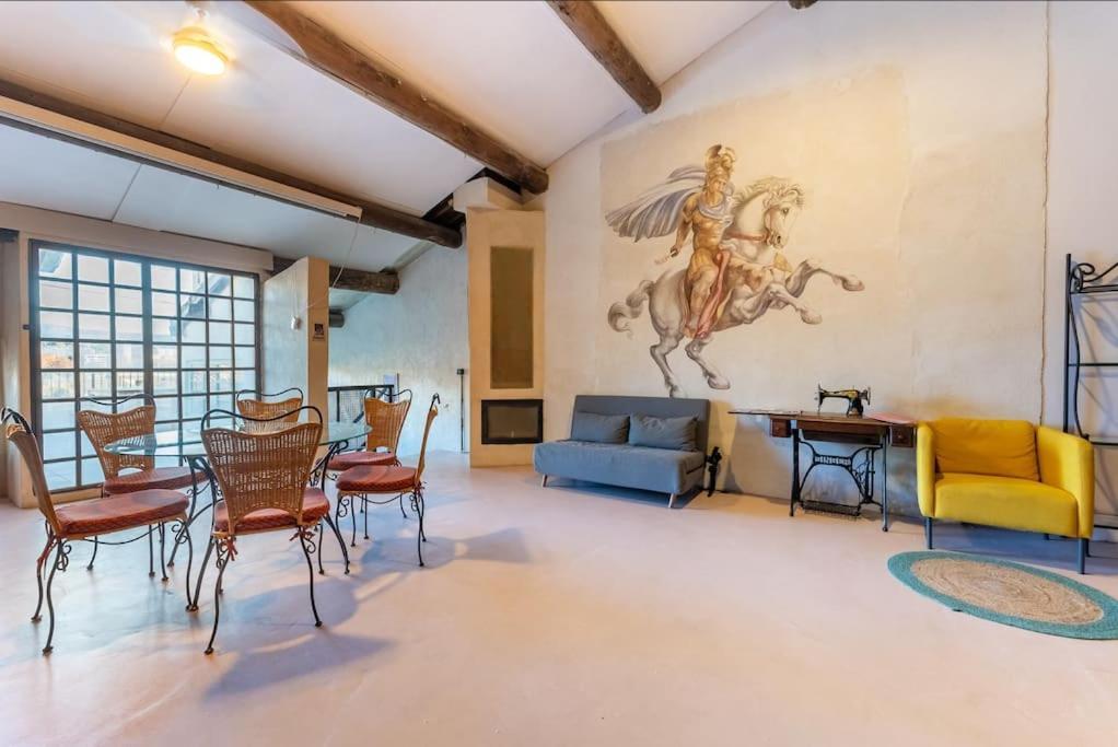 Loft De 150m2 Avec Terrasse Apartment *