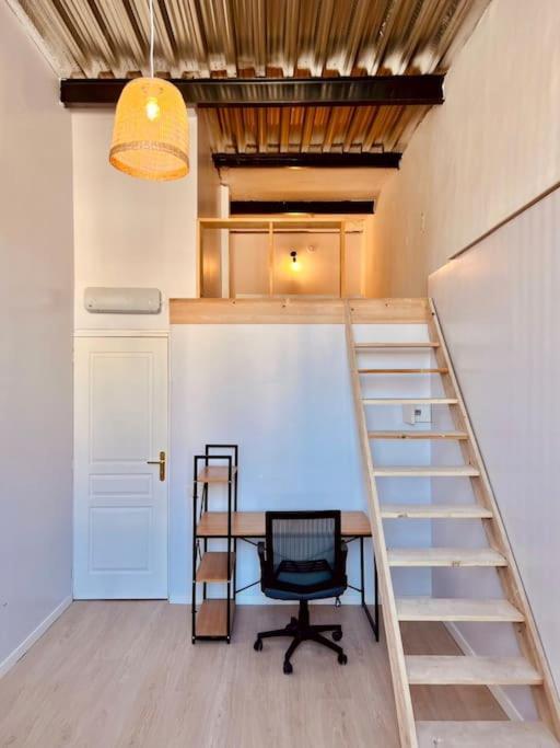 Loft De 150m2 Avec Terrasse Marseille